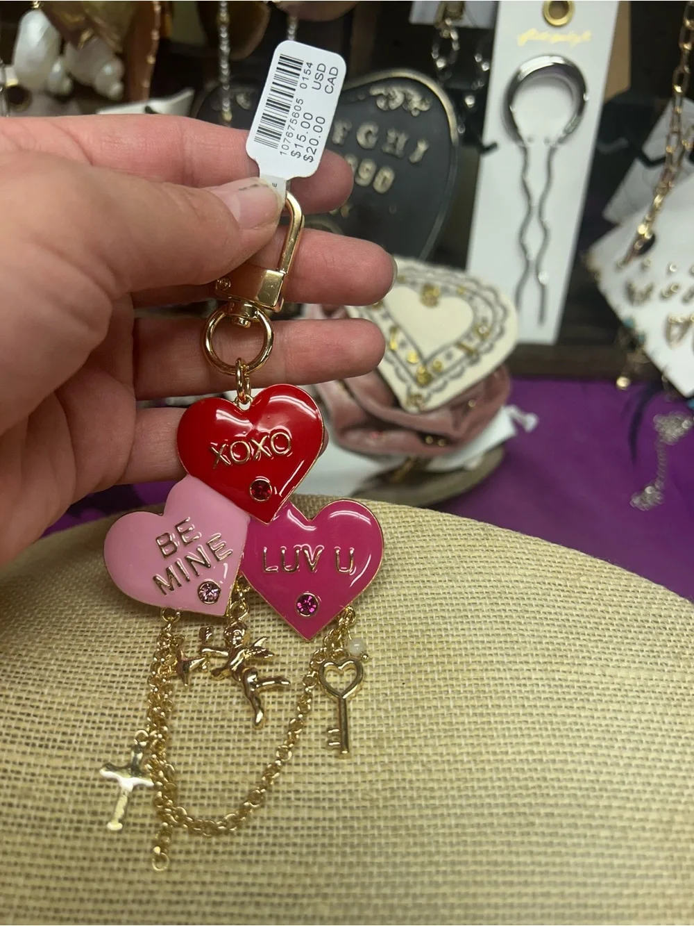NWT Urban Outfitters Luv U Enameled Heart Charm Keychain